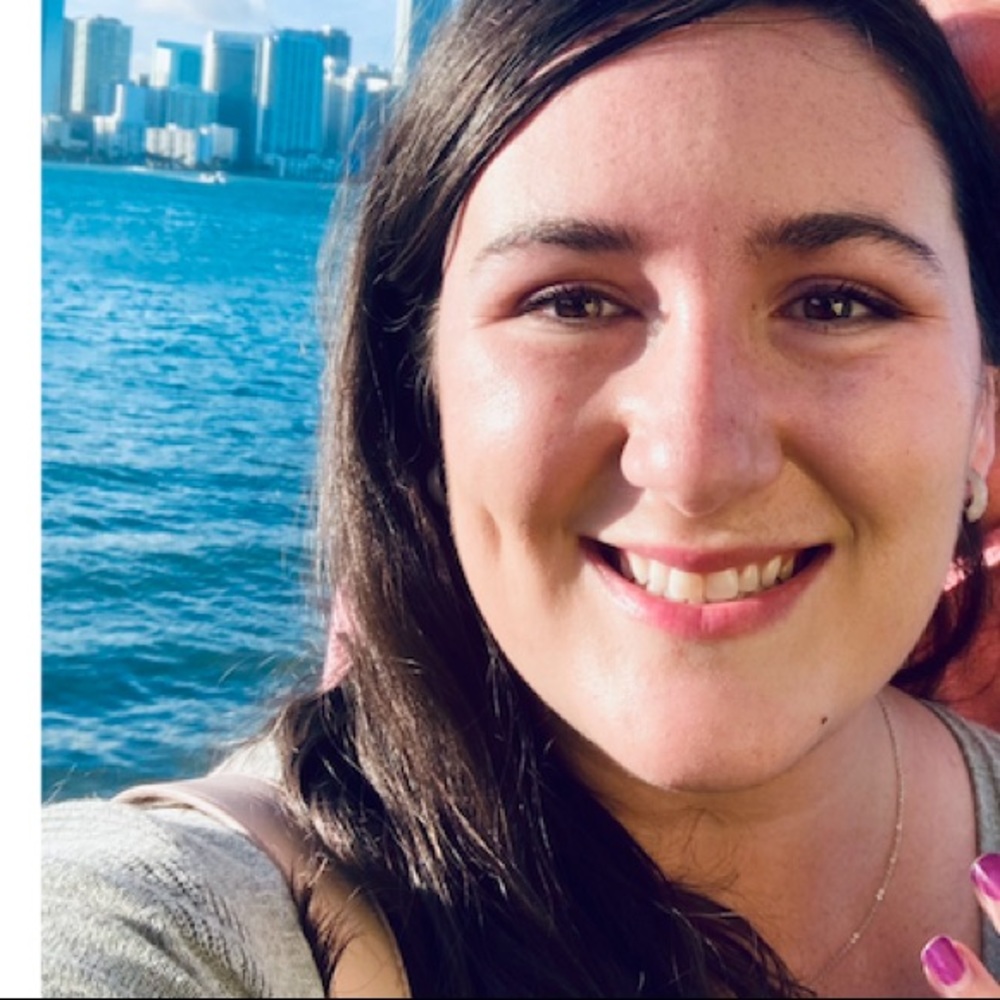 Meet your Posher, Lauren